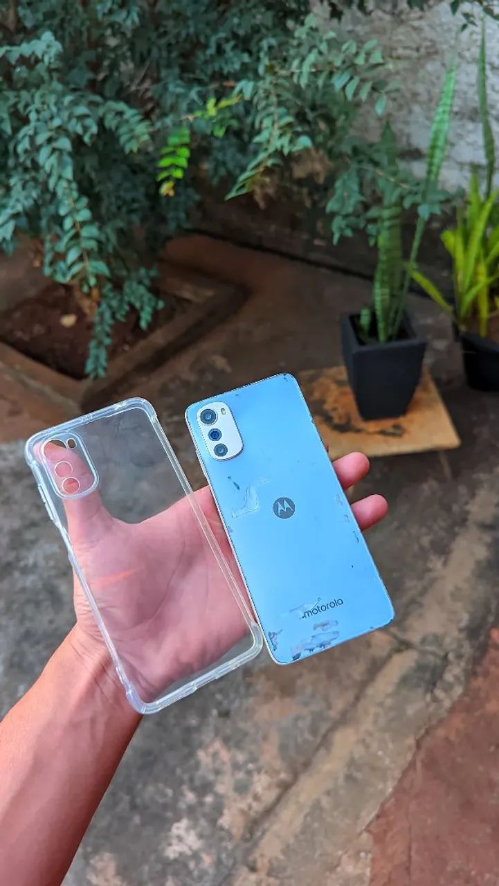 CELULAR MOTO E32 FAÇO ENTREGA ! - Foto 3