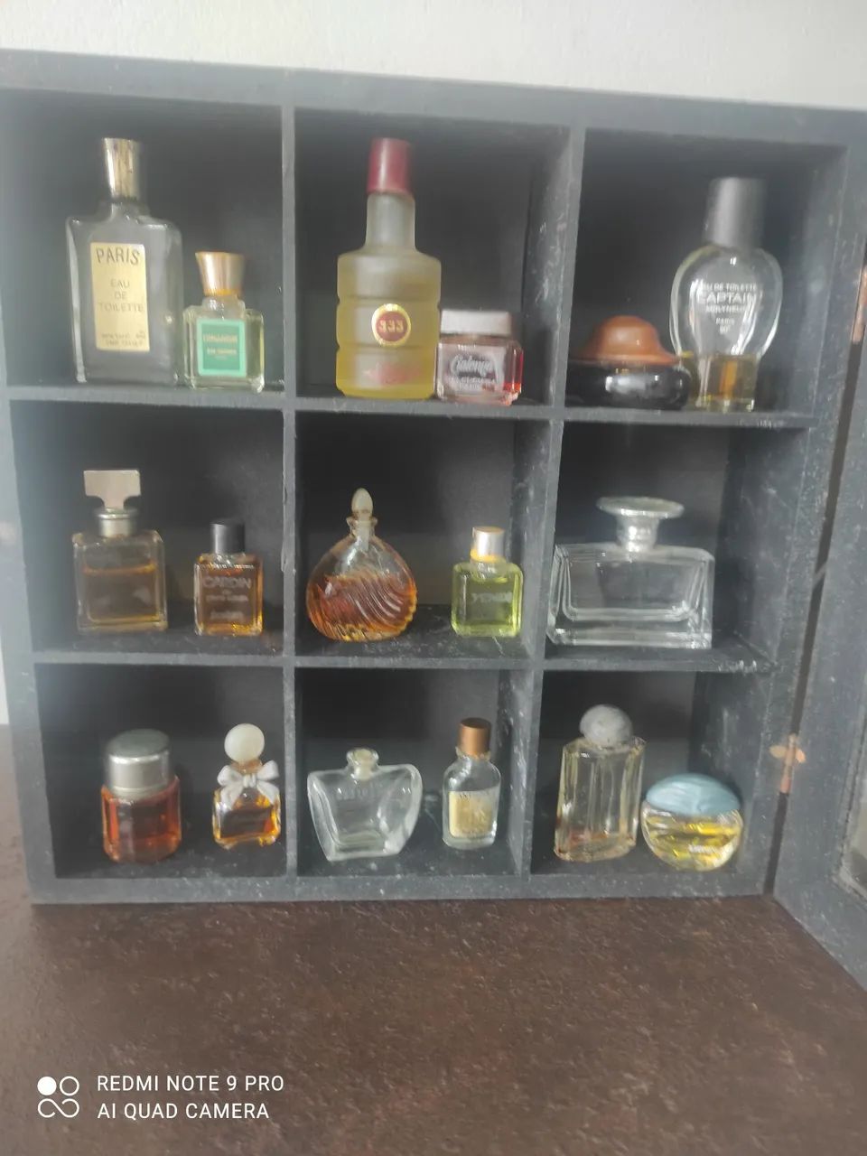 Mini vidros de perfume,antigos ,leia: - Foto 5