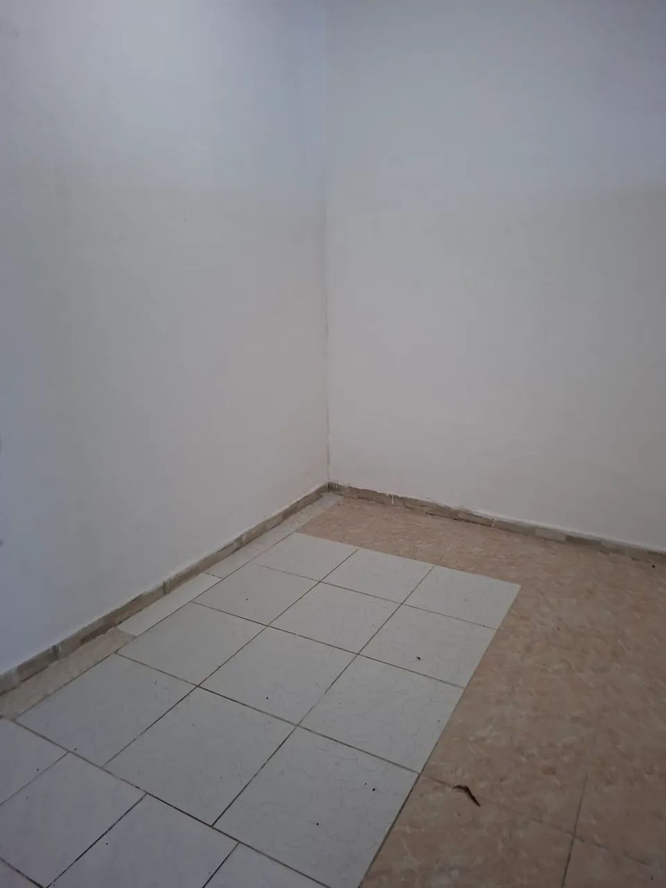 Alugo kitnet = 700 reais - Foto 5