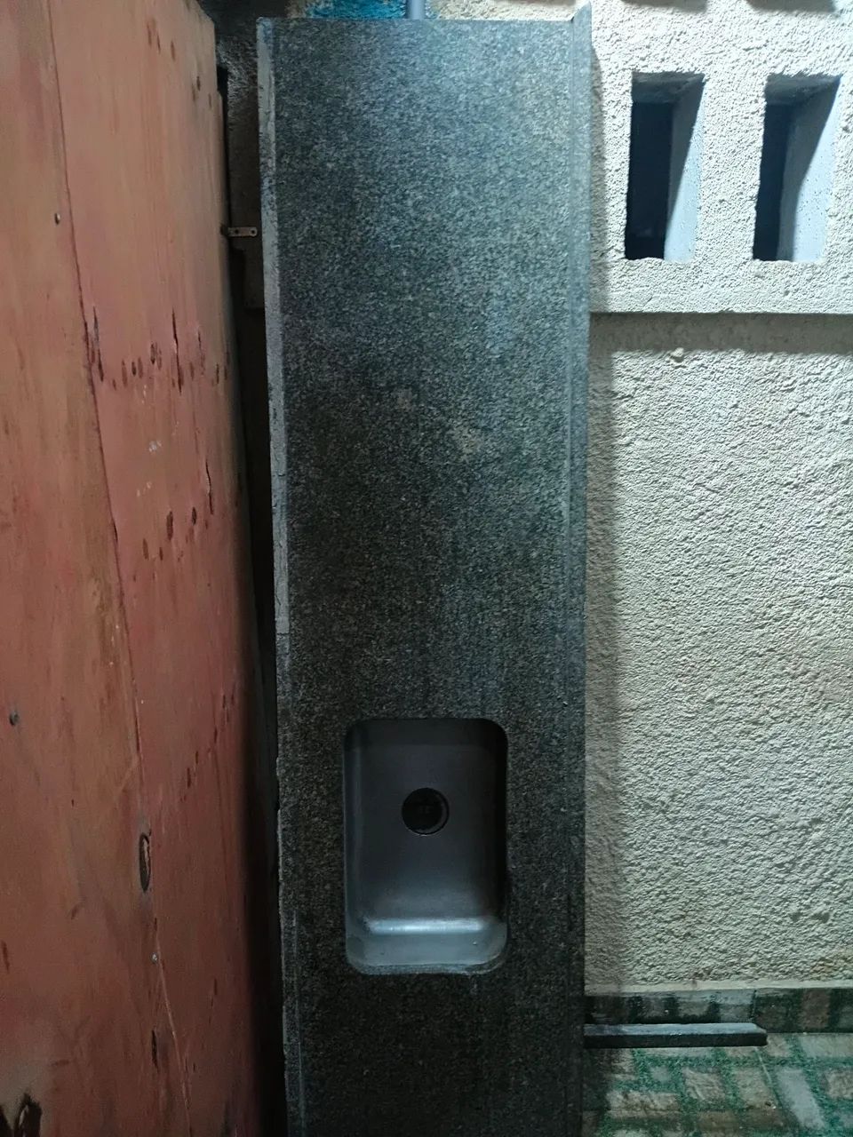 Bancada de marmore com cuba