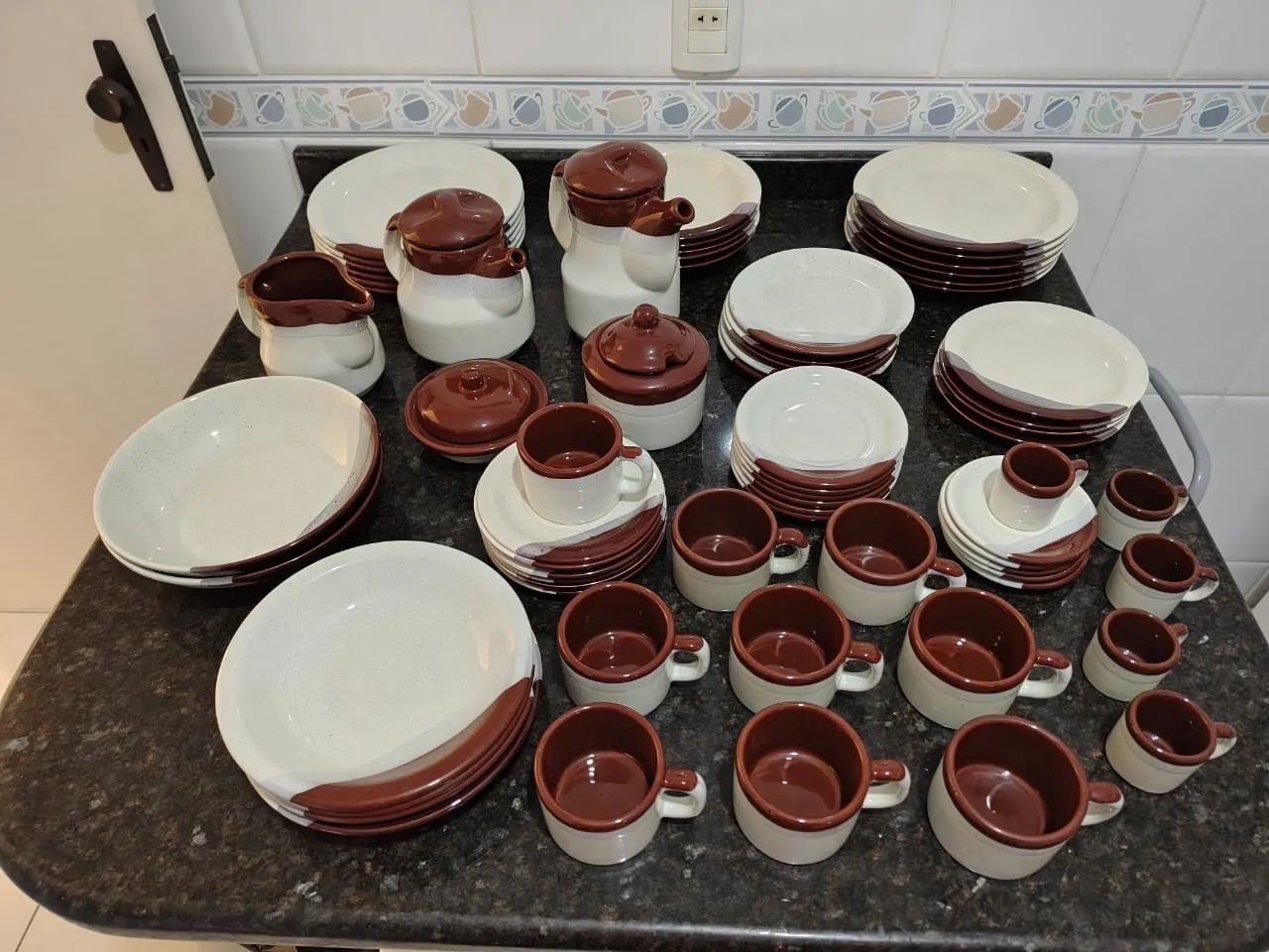 Louça 68 peças 