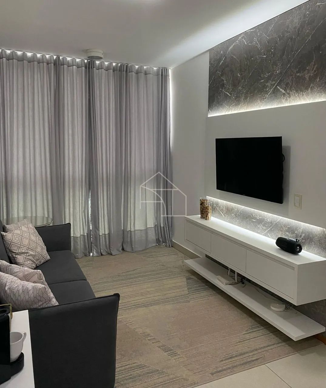 Vendo apartamento 2 quartos com suíte em Morada de Laranjeiras.