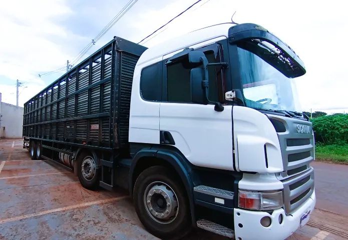SCANIA/P 270 BAIODEIRA