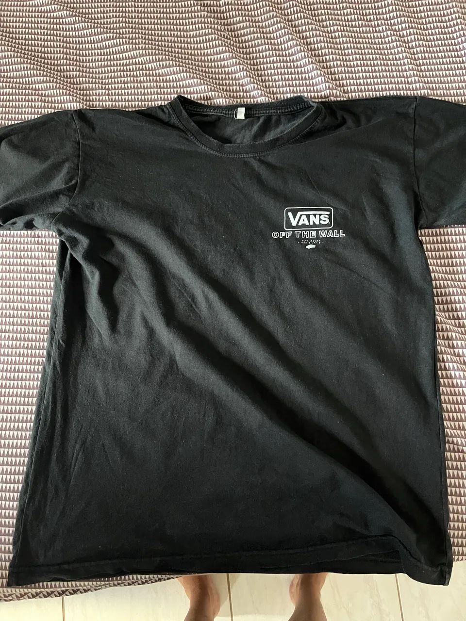 Camiseta Preta - Vans Off The Wall