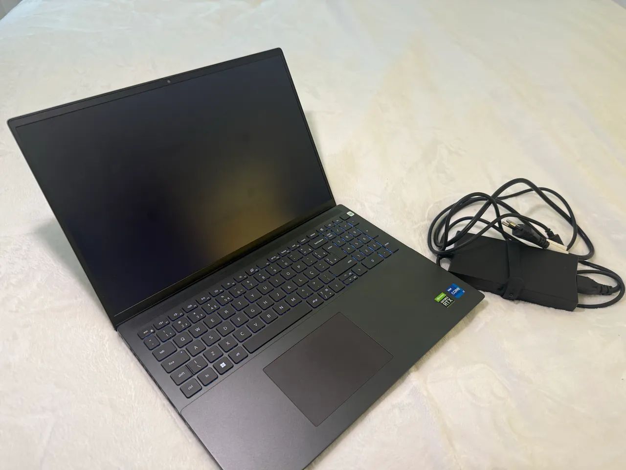 Notebook Dell vostro 7620 16?