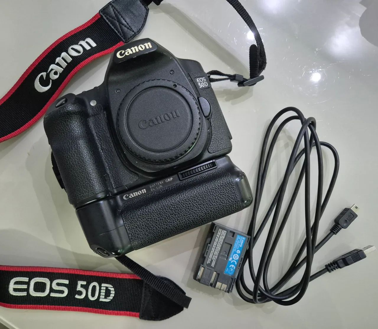 Câmera Canon 50D com Grip Bateria - Foto 4