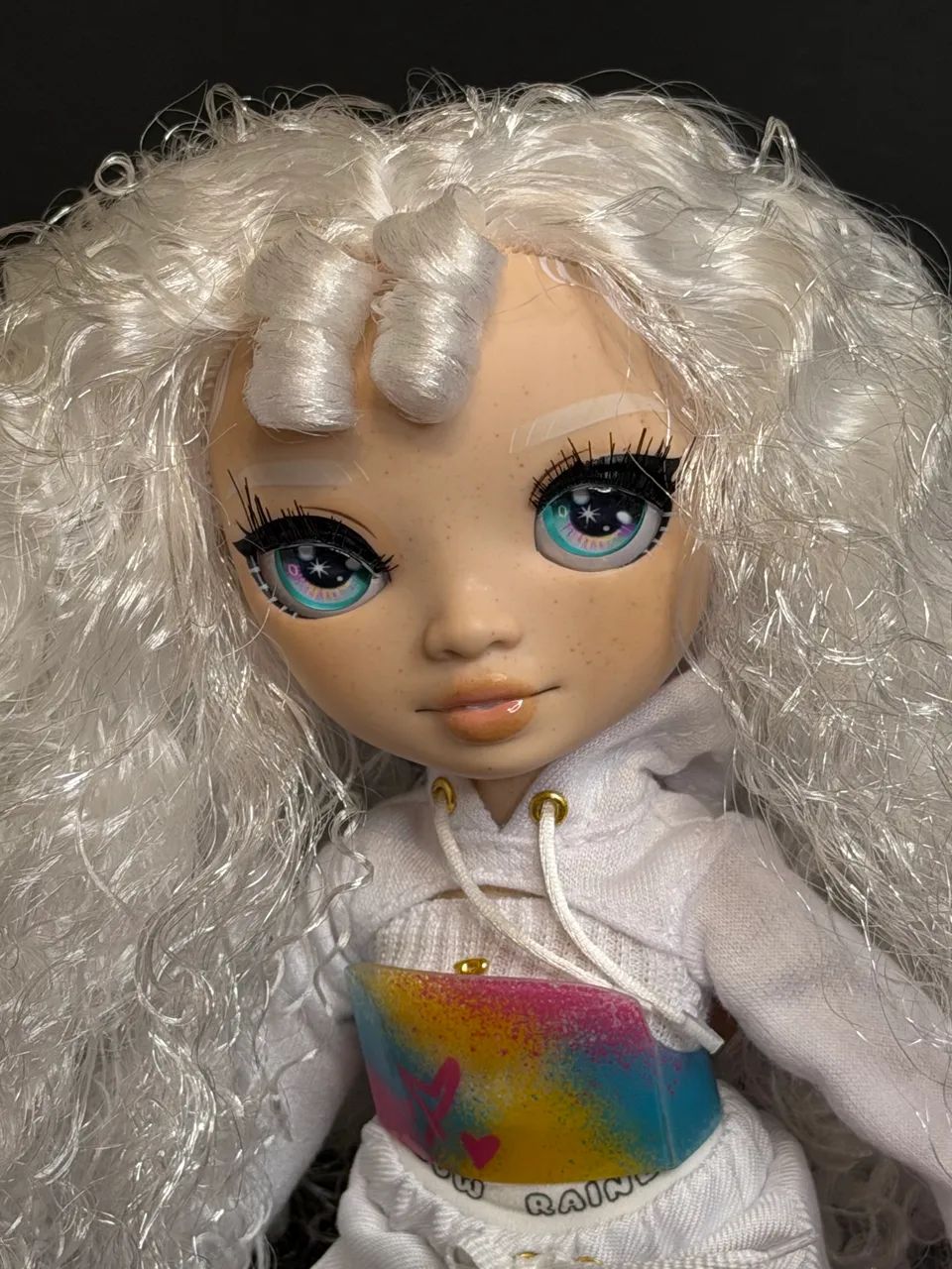 RAINBOW HIGH - AIR BRUSH AND CREATE - ALBINA