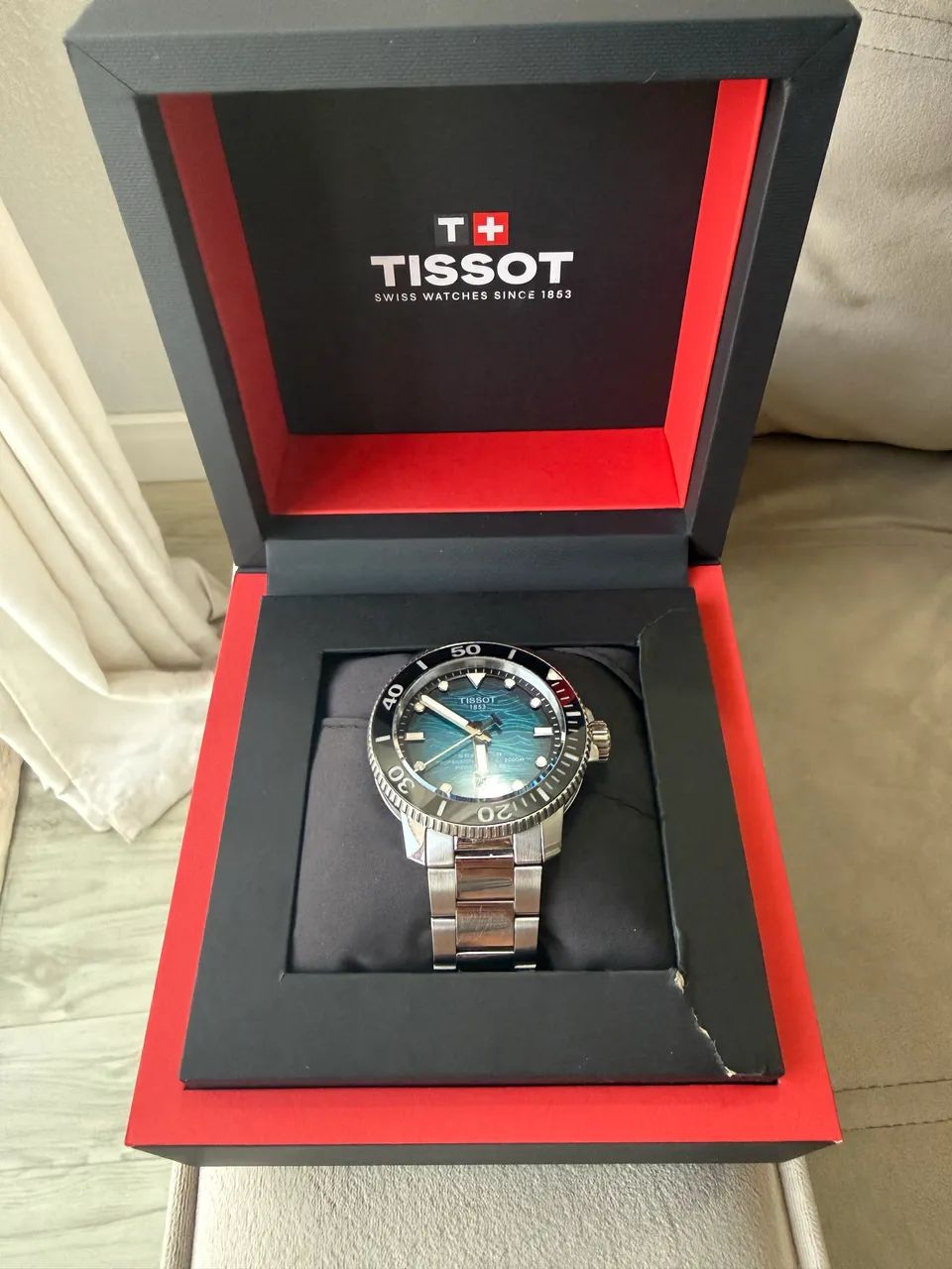 Relógio Tissot Seastar 2000 600m powermatic 80 turquesa 44mm