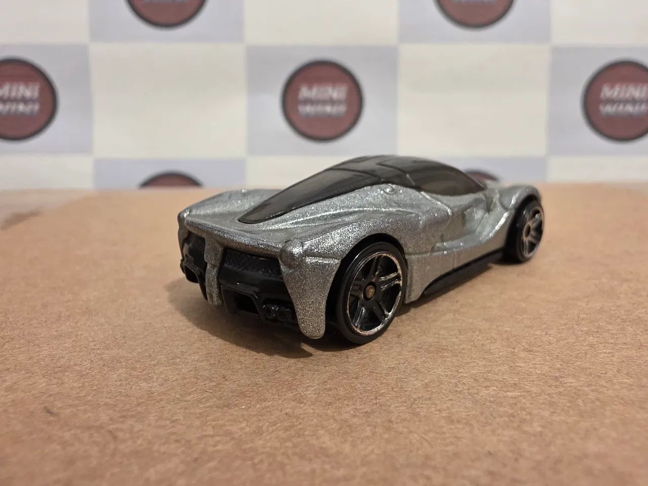 Hotwheels Ferrari Laferrari Mainline Loose 2014 - Foto 3