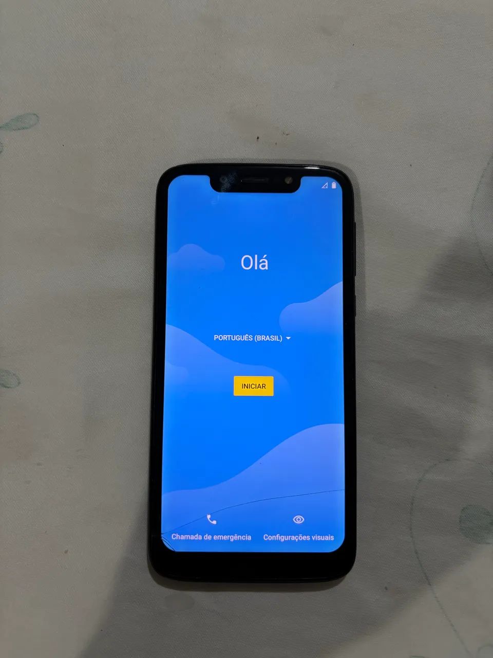moto g 7 play com um trinco na tela  - Foto 2
