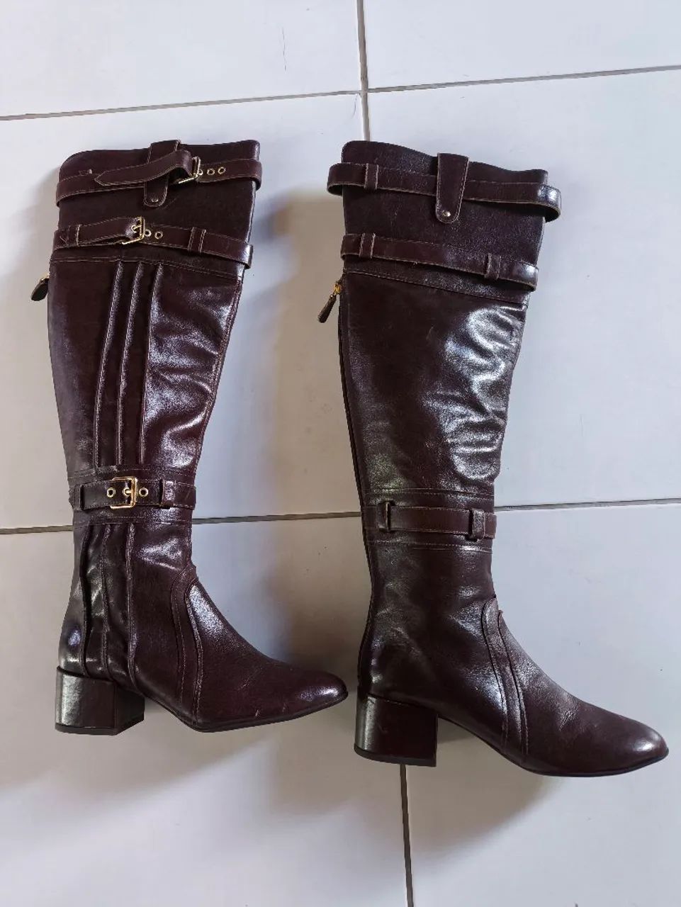 Bota de couro legítimo, estilo montaria Raphaela Booz - Foto 4
