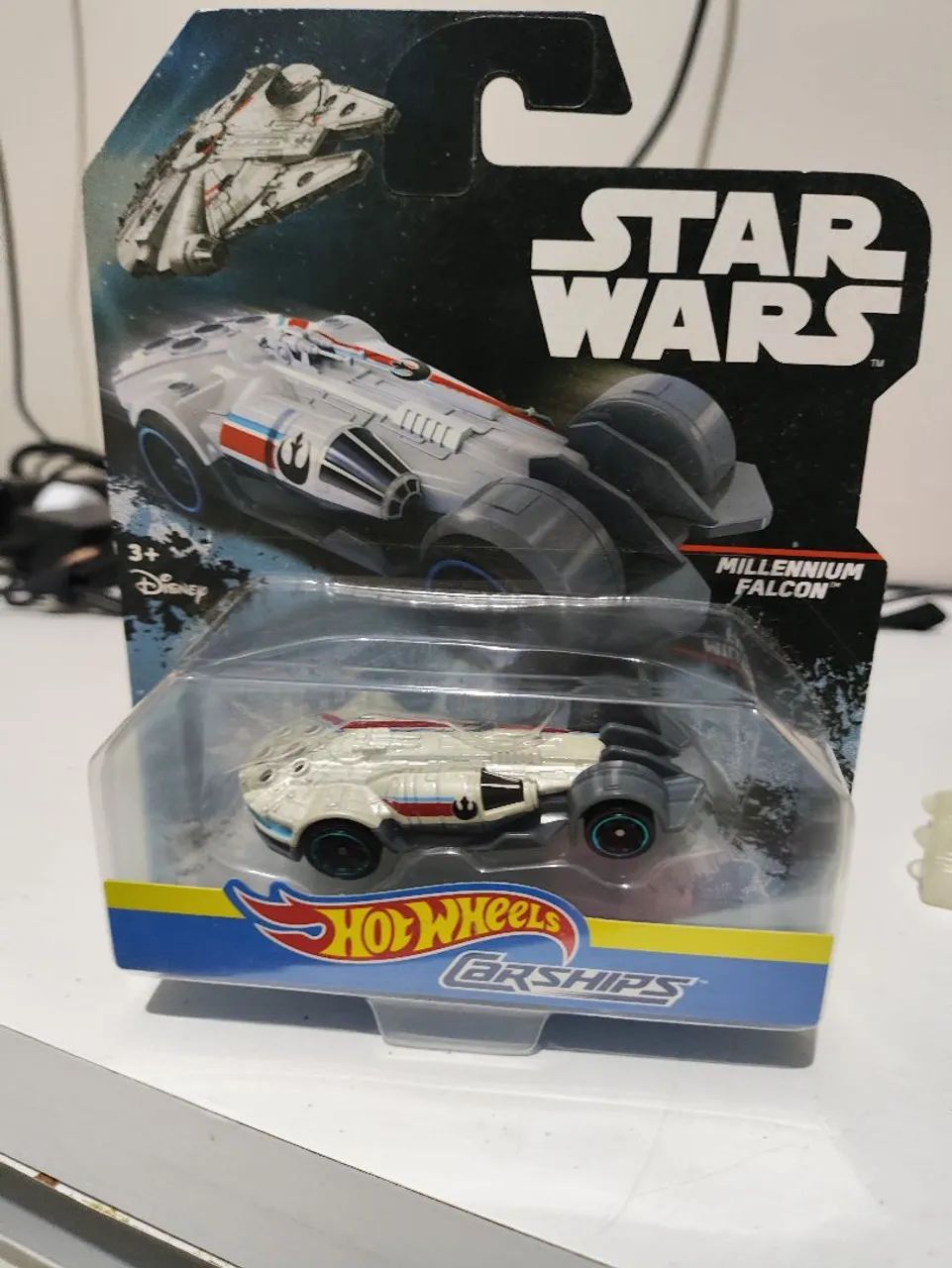 Hotwheel Millenium Falcon - Foto 2
