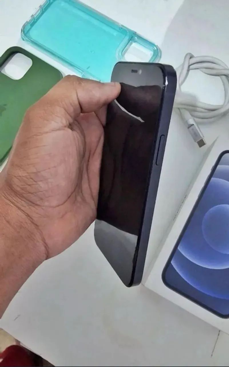 Iphone 12 - Foto 5