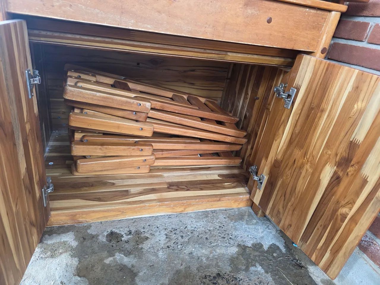 Mesa balcão com banquetas em madeira - Foto 3
