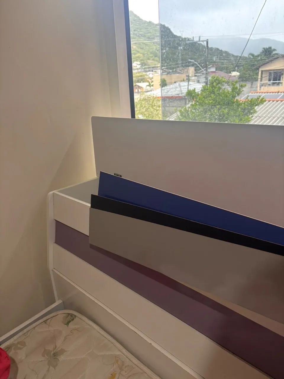 Vende-se Cama solteiro com baú e cama auxiliar  - Foto 5