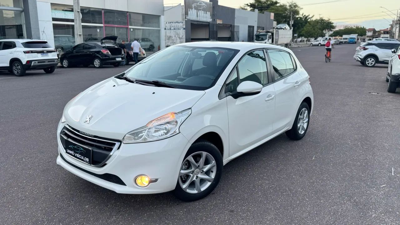 Peugeot 208 Active/active Pack 1.5 Flex 8V 5P 2015 - Foto 2