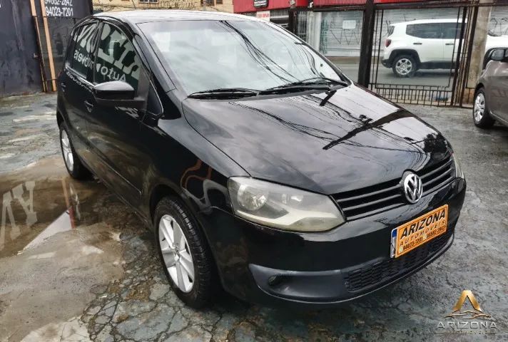 Volkswagen Fox 1.0 MI Total Flex 8V 5P 2011 - Foto 3