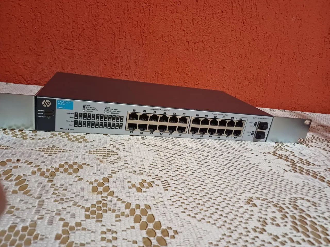 SWITCH HP 1810-24 (J9801A) - 24 Portas