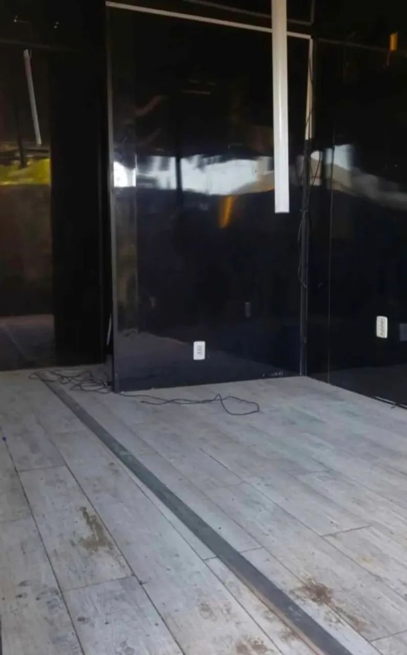 Container Pronto para Loja com Vitrine ACM Revestimento Térmico Copa e Banheiro - Foto 3