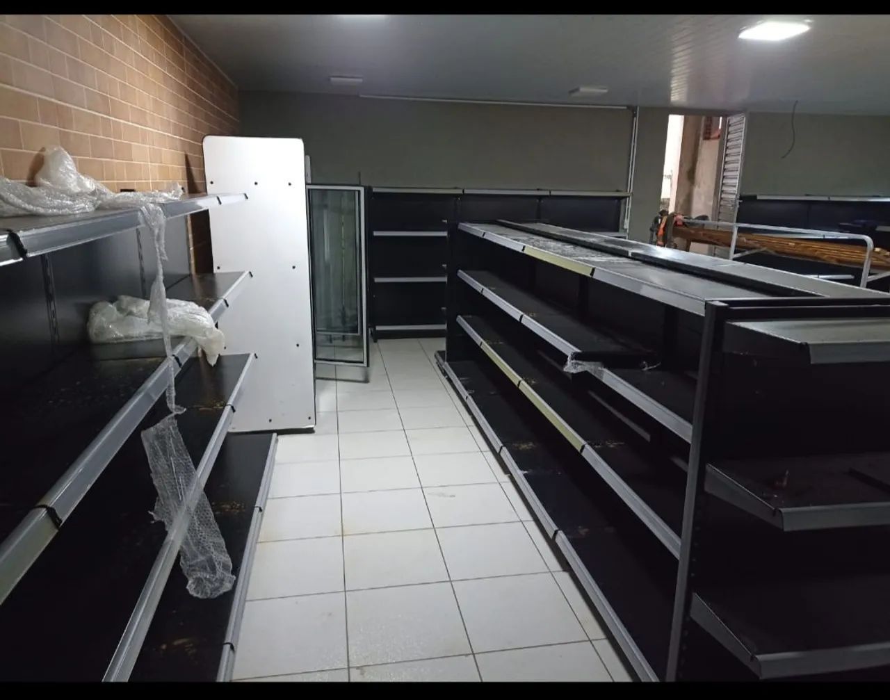 Vendo equipamentos para mercado novos. - Foto 5
