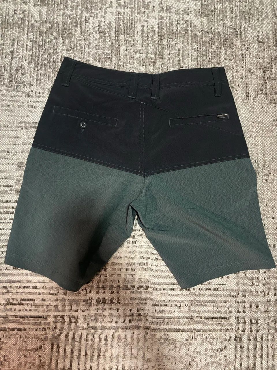 Bermuda de Nylon Volcom original  - Foto 3