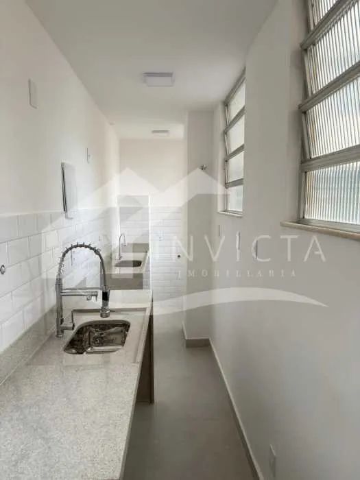 MARAVILHOSO QUARTO E SALA REFORMADA NO CENTRO DO RIO - Foto 4