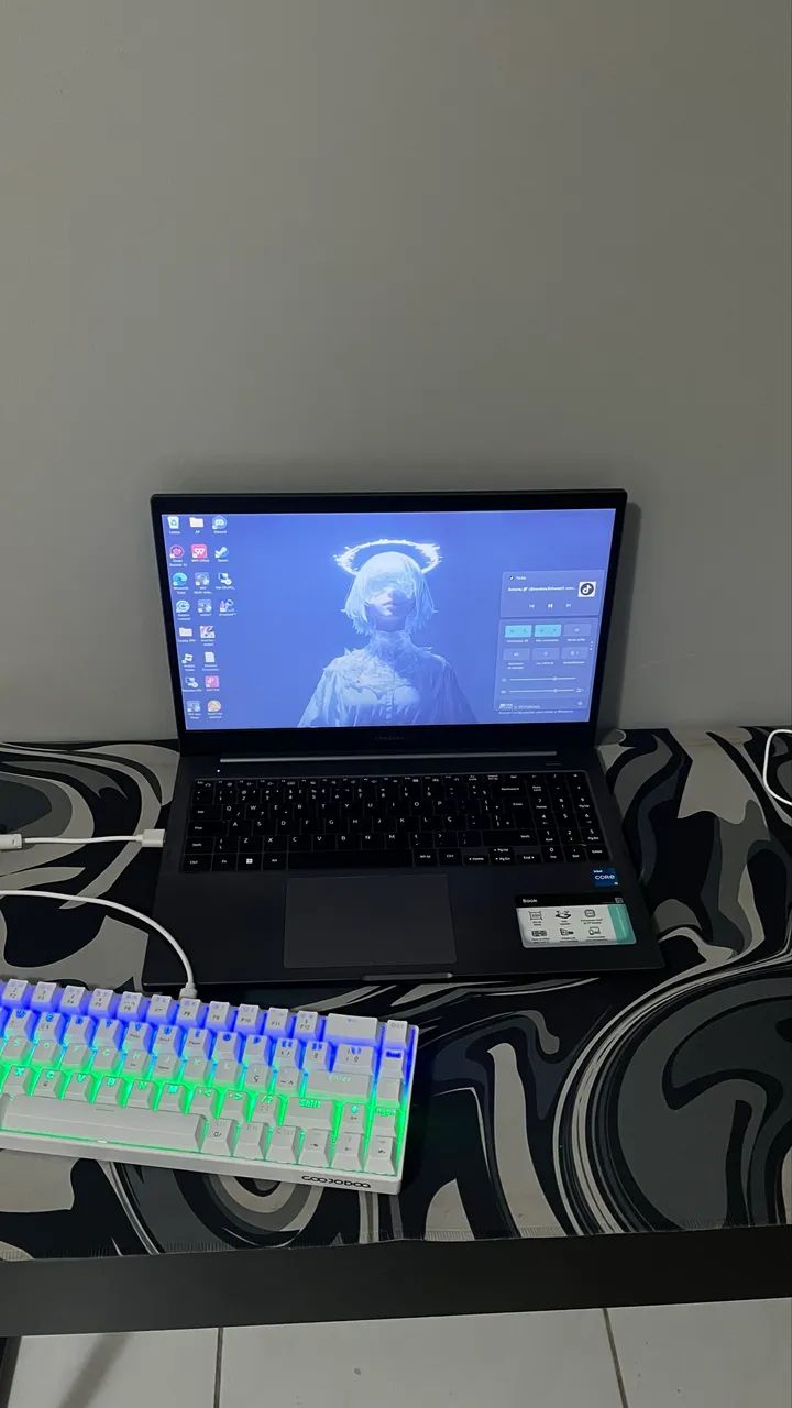 Notebook Samsung em Excelente Estado | Rápido e Conservado | Ótimo para Trabalho e Estudos - Foto 4