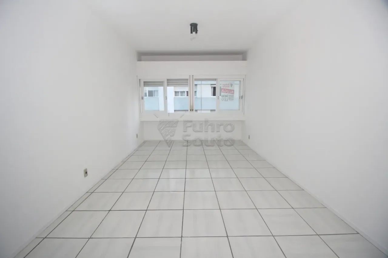 Apartamento Padrão em Pelotas