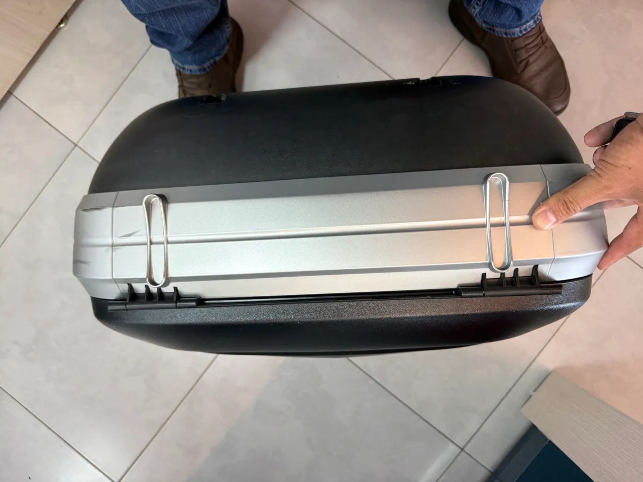 Baú GIVI Maxia V56 Monokey Original - Foto 4
