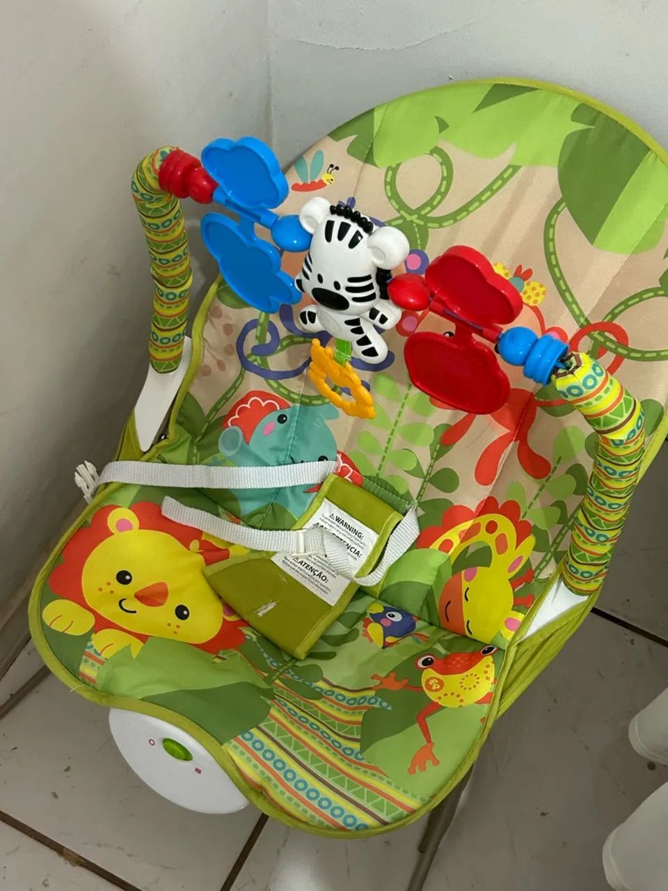 Vendo itens de bebê 