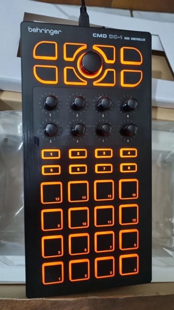 CONTROLADOR CMD DC-1 BEHRINGER DJs  - Foto 2