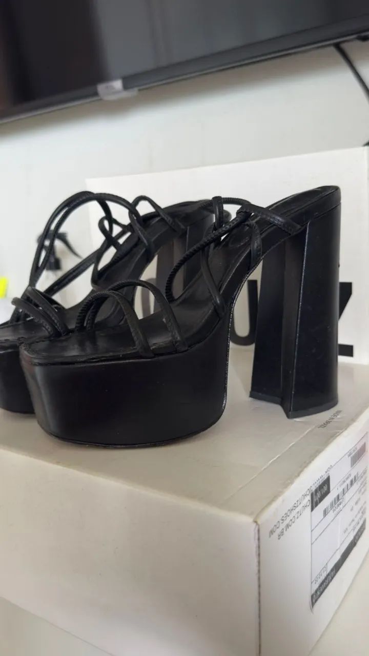 Sandalia Schutz tam 35