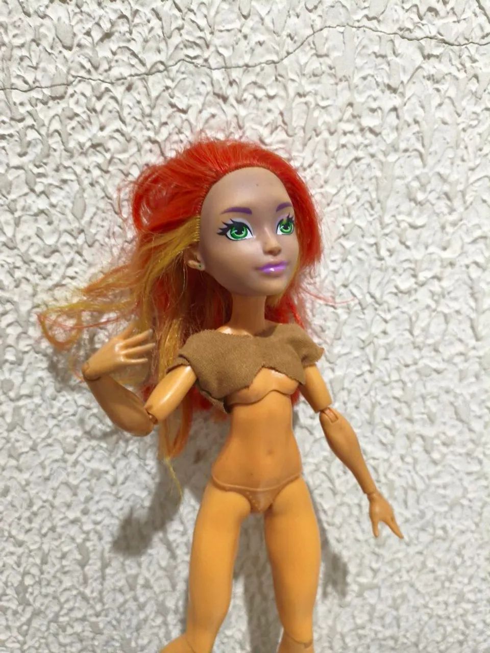  boneca Estelar (Starfire) da linha DC Super Hero Mattel 2015 - Foto 2