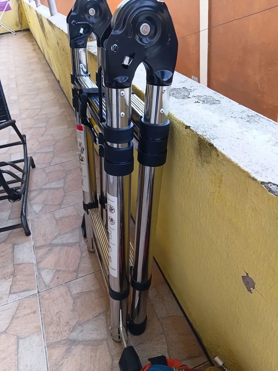 Escada cavalete  - Foto 3