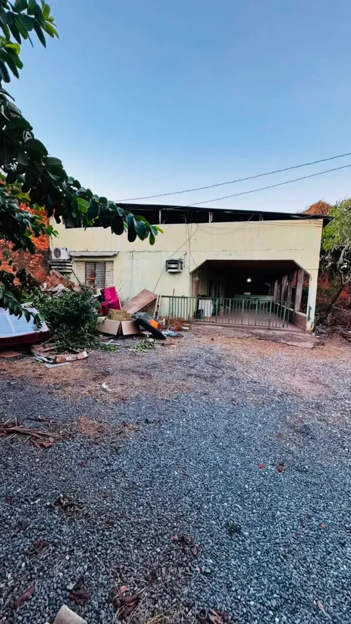Casa para Vender ou Alugar com 5 quartos no Bairro Lixeira em Cuiabá-MT