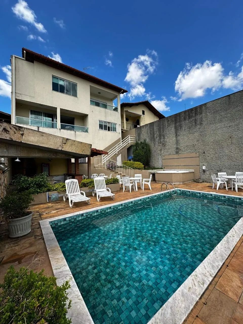 Casa 4 quartos a venda no bairro Caiçara - Foto 2