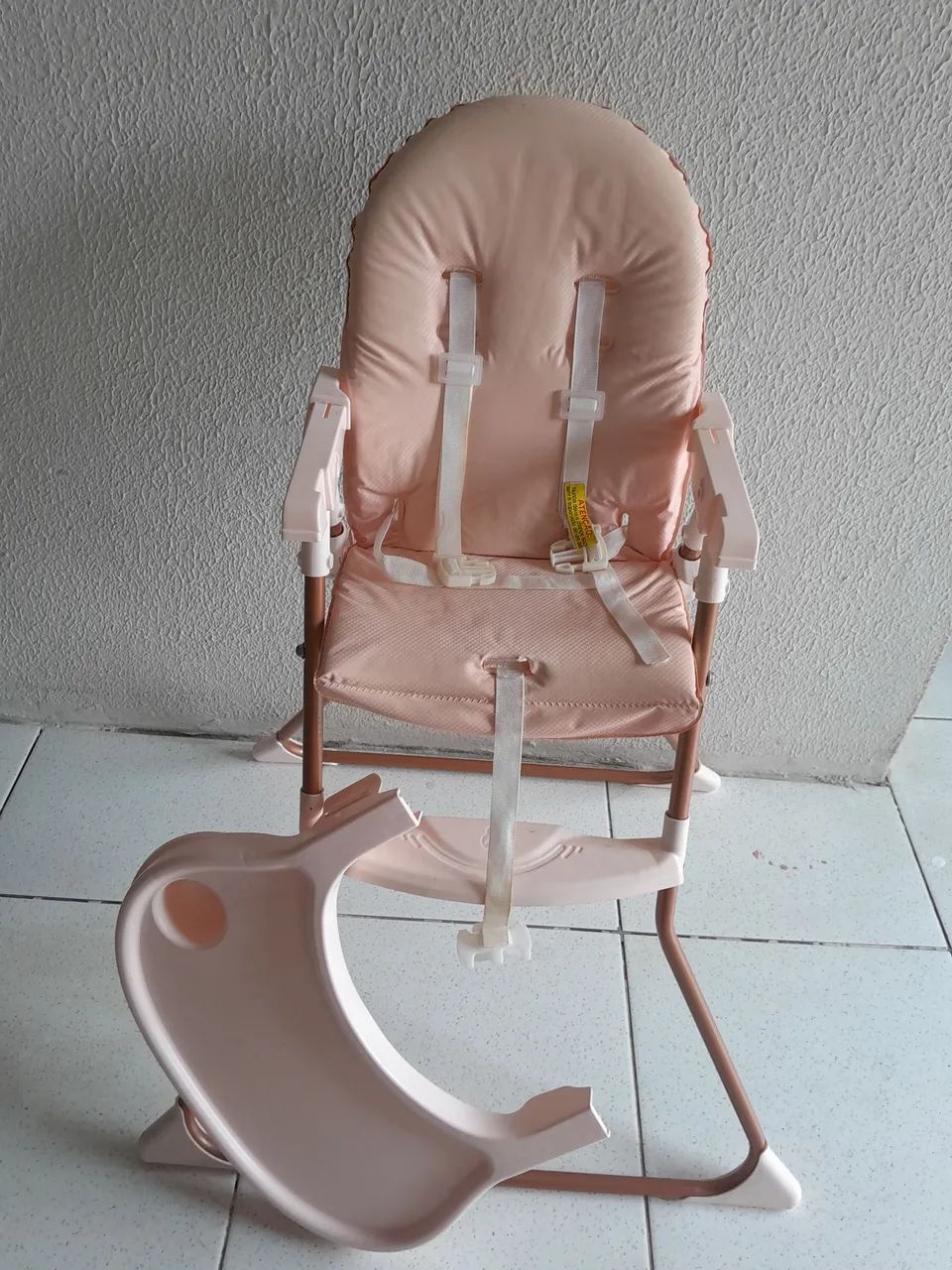 Cadeirinha de alimentação 