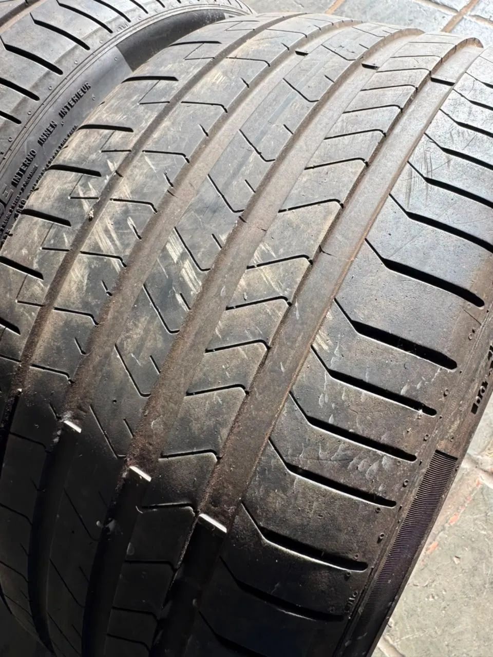 285/30-22 Pirelli  - Foto 3