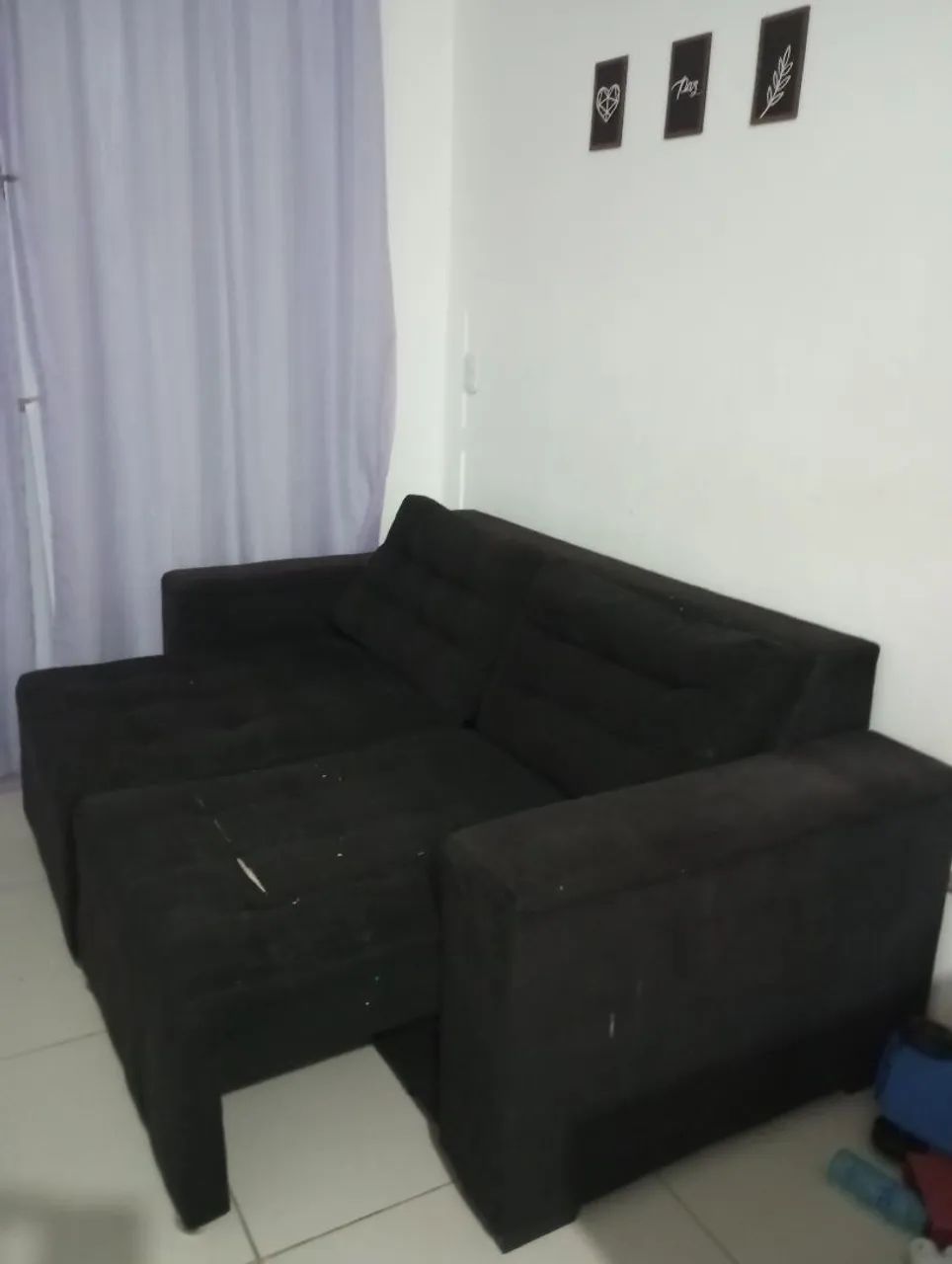 Sofá retrátil preto 3 lugares - Foto 2