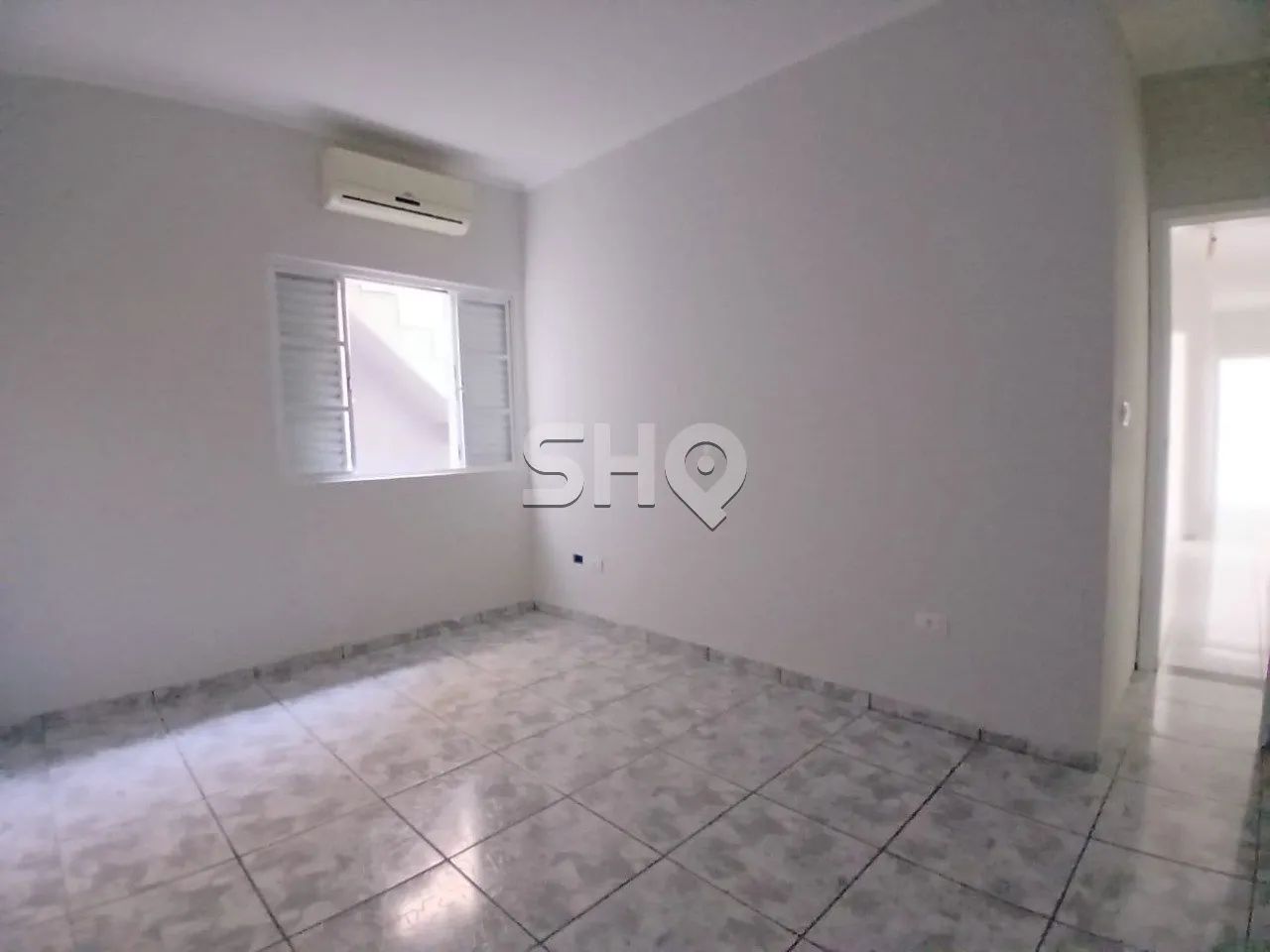 Casa comercial a venda com 2 Dormitório(s) - SANTANA