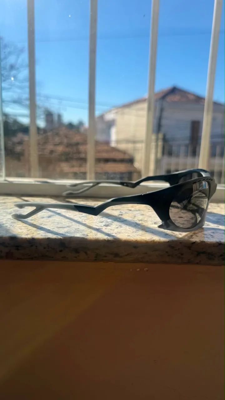 Óculos oakley plantarys 
