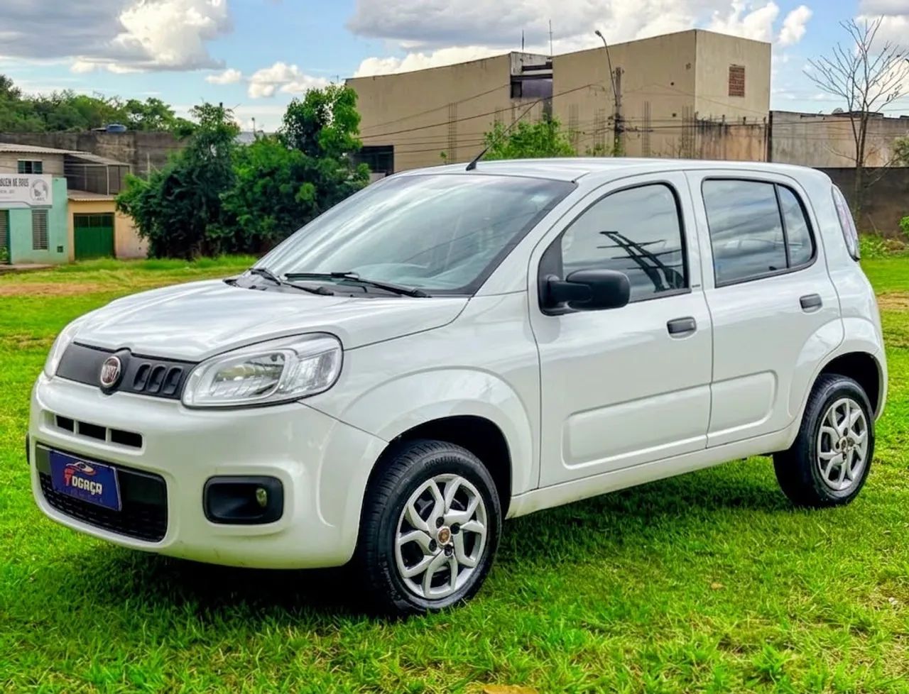 Fiat Uno Attractive 1.0 EVO Fire Flex 8V 5P 2016 - Foto 3