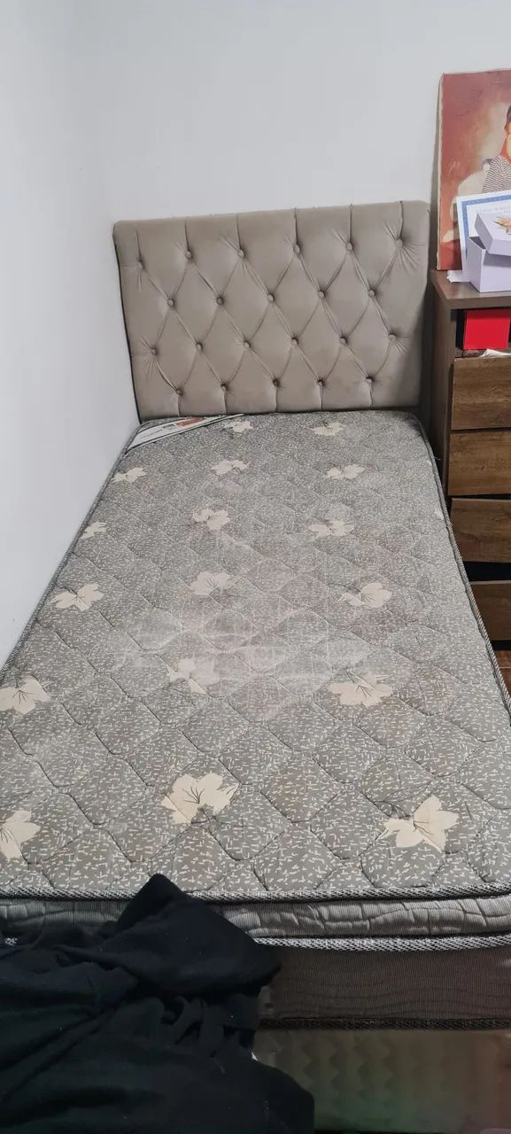 Cama solteiro com cabeceira e coxão 