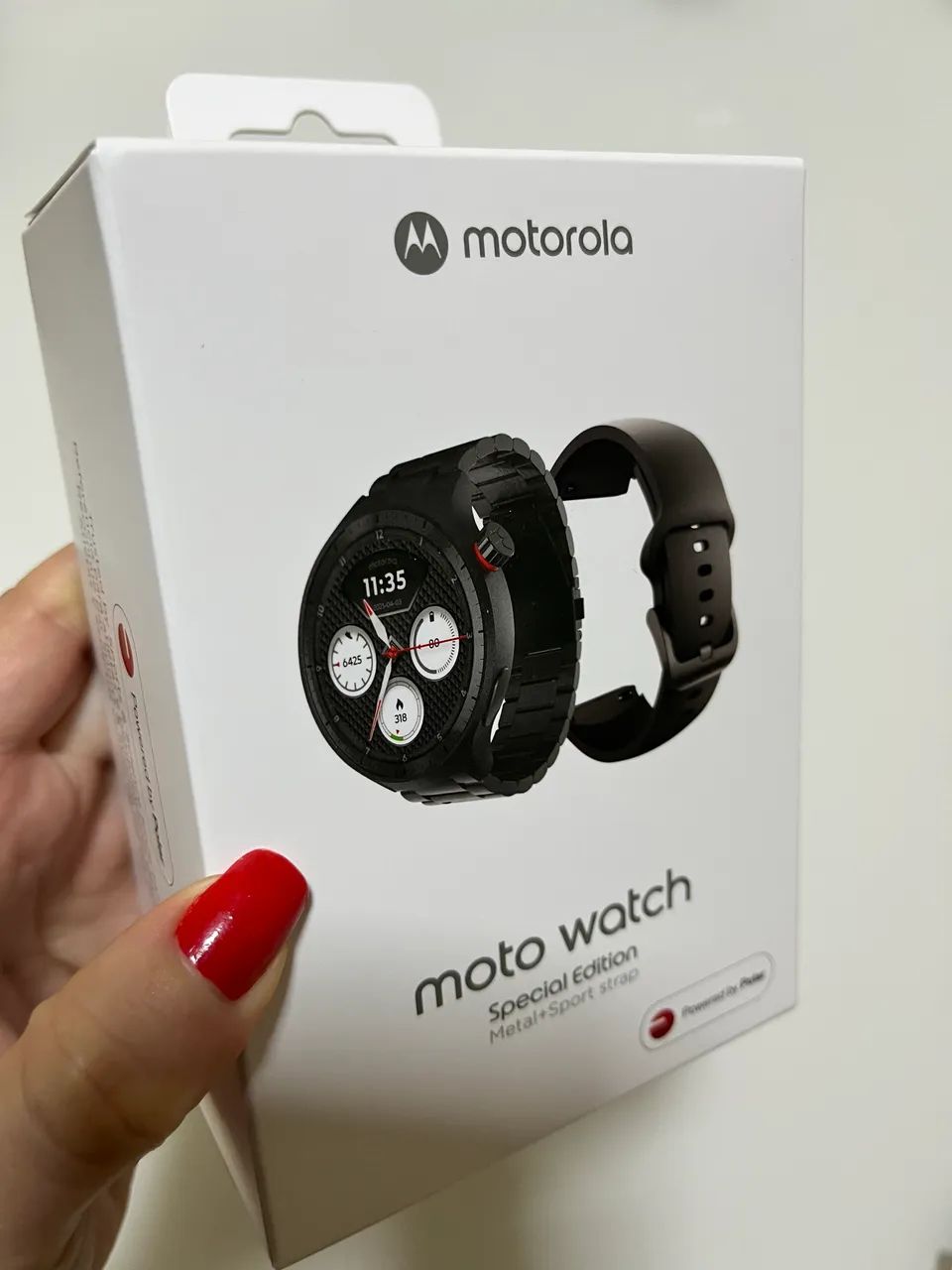 Smartwatch Motorola 47mm 2 pulseiras  