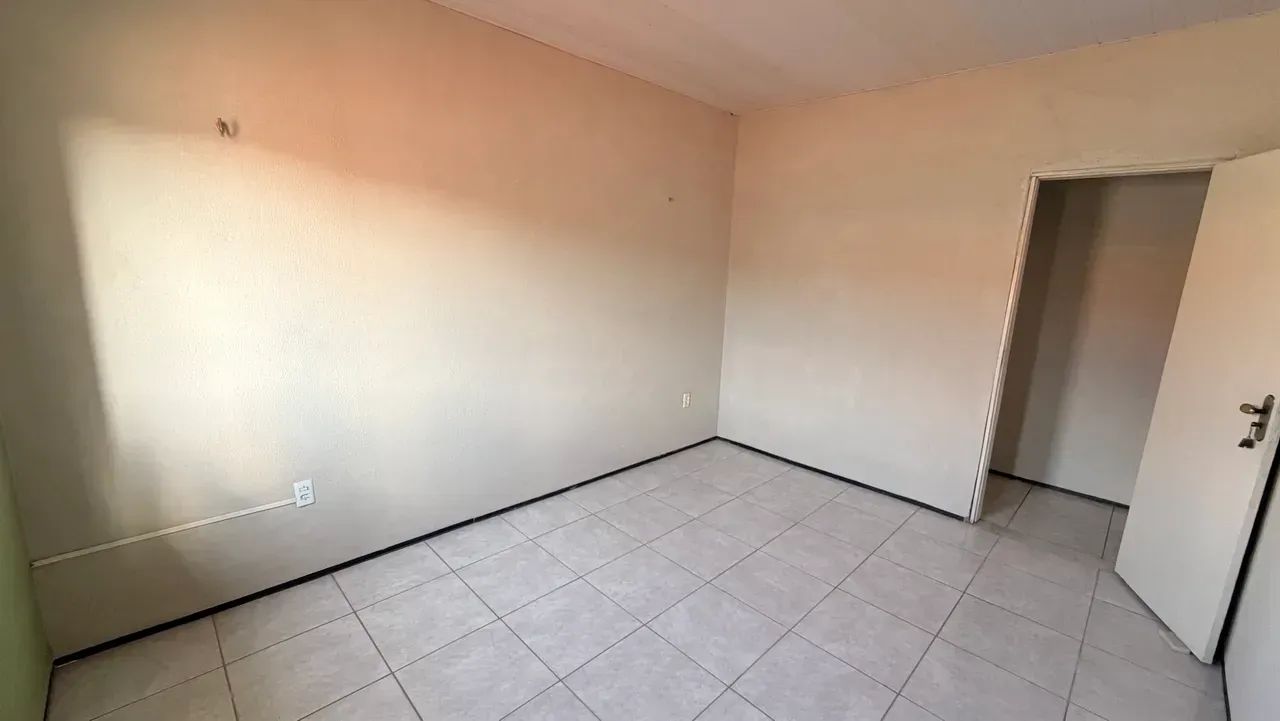 Casa com 90 metros, 2 quartos na Maraponga - Fortaleza - CE - Foto 4