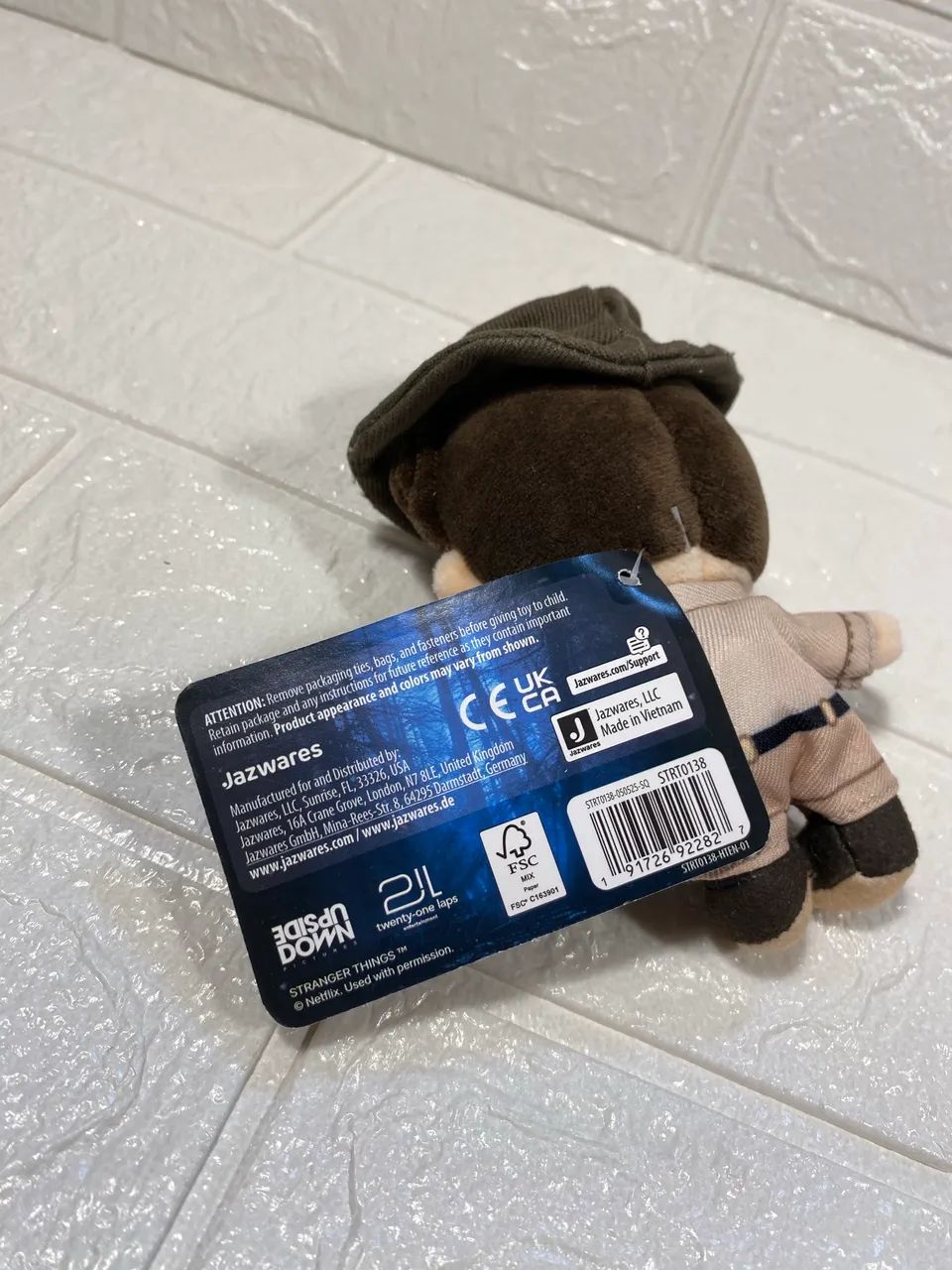 Pelúcia Mini Stranger Things Hopper - Foto 3