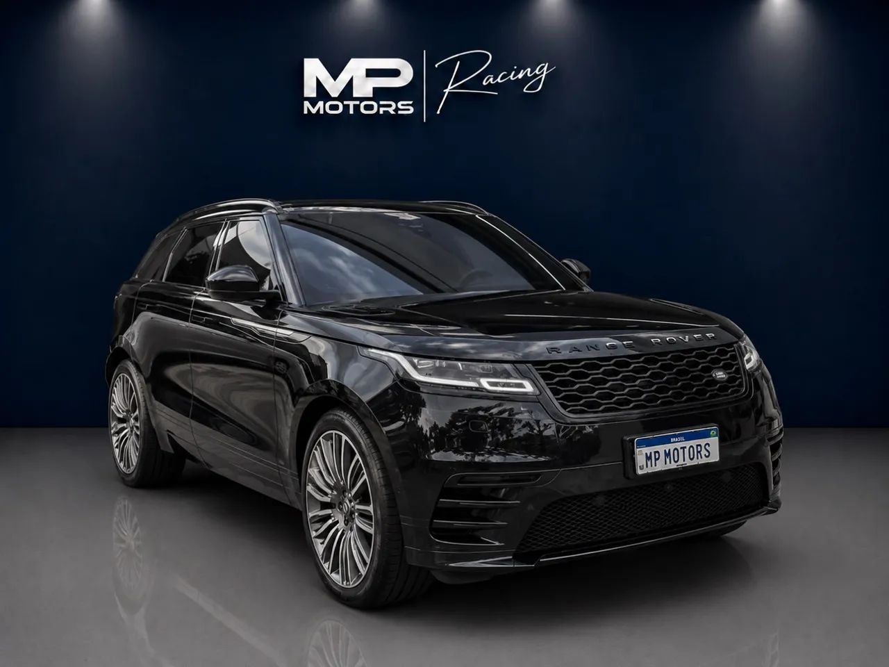Land Rover Range Rover Velar R-DYN. 2.0 4X4 TB Aut. 2018