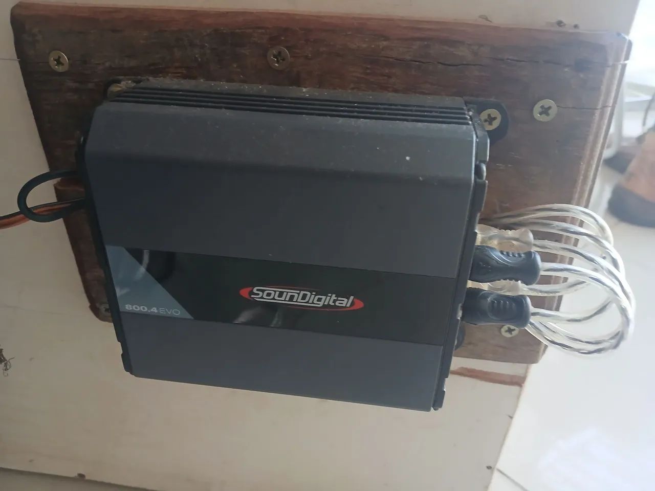 Vendo 4 falante de 8 polegadas 180 RMS CADA UM E UMA FORÇA SOUNDIGITAL 8OO RMS  - Foto 2