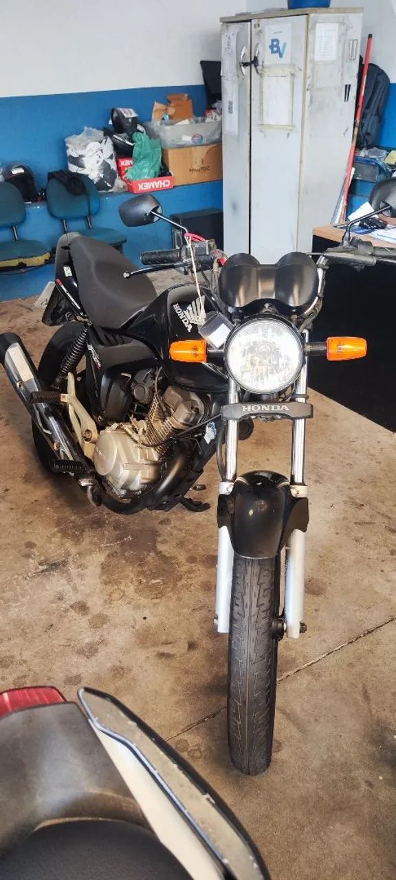 HONDA CG FAN 150 PRETA 2011 Shalon veículos Cariacica  - Foto 2