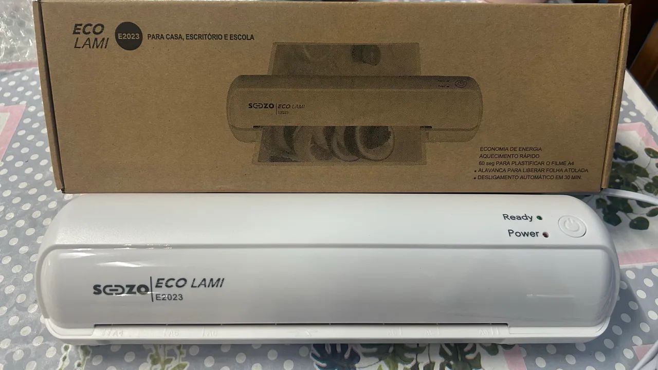 Laminadora Quente A4 Sozo 500W Compacta 220v Direção Dupla